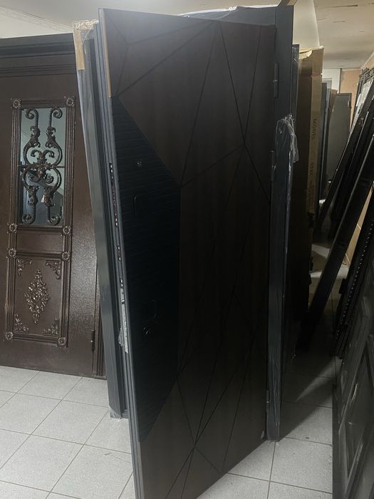 Двери железные входные