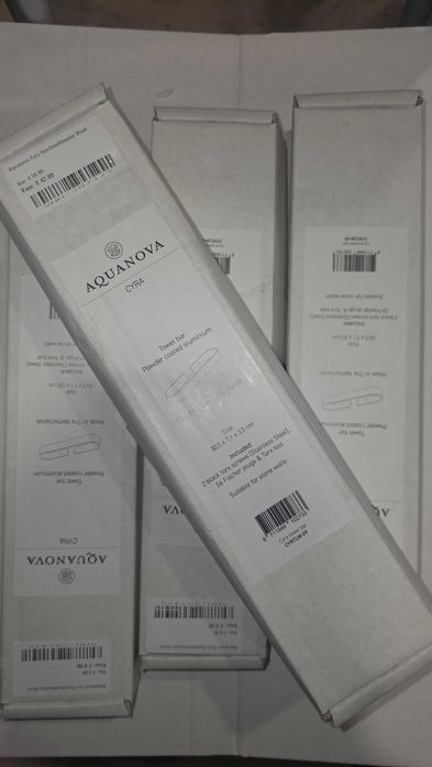 Suport prosoape Aquanova Cyra aluminiu