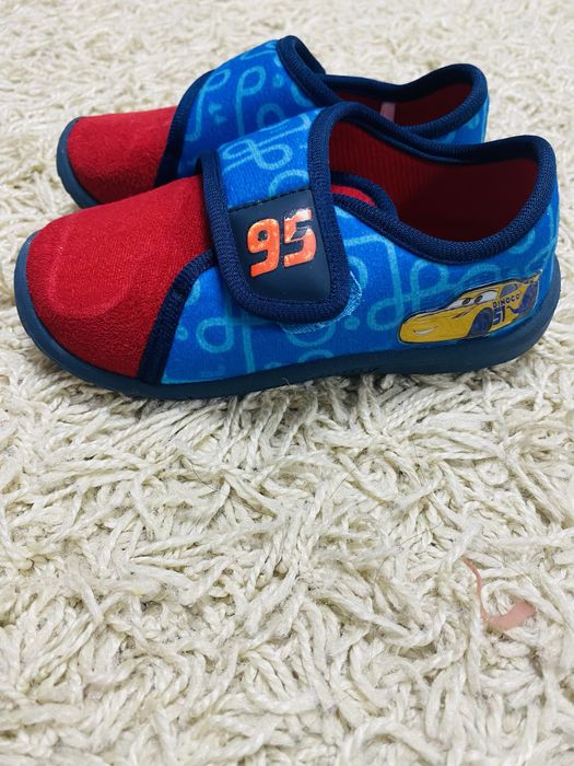 Adidasi Fulger McQueen, marimea 26, interior