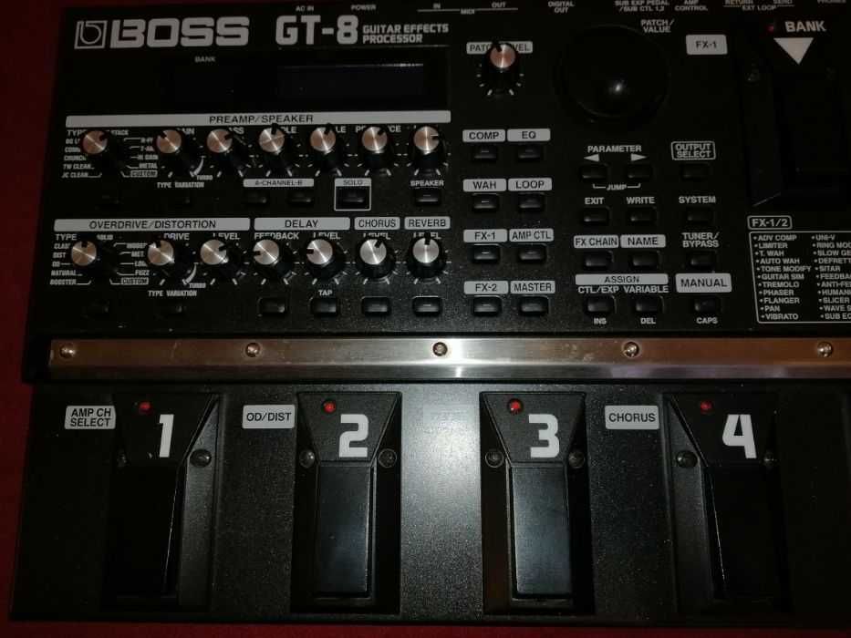 Китарен процесор Boss GT