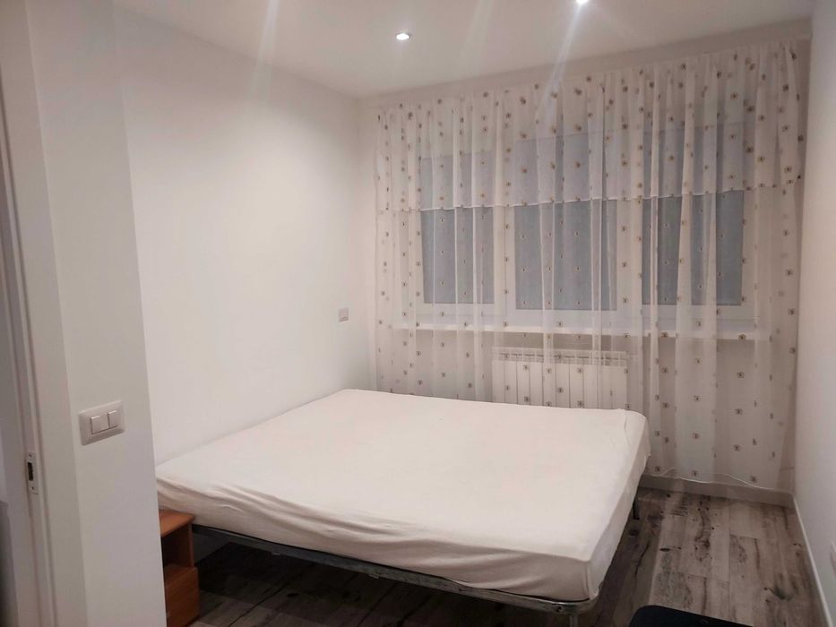 Inchiriez apartament 3 camere Precista