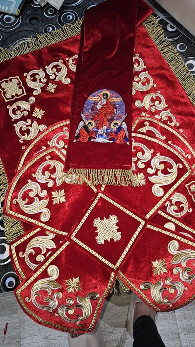 Църковна бродерия по поръчка