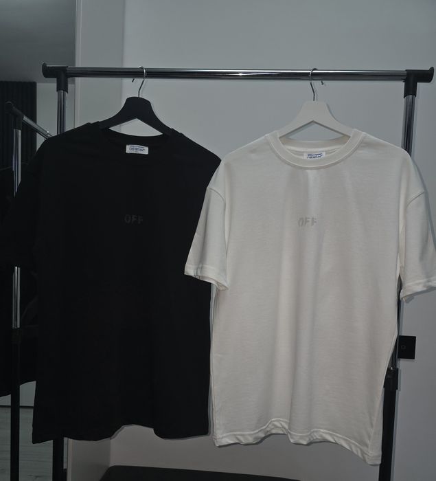 Tricou Off white // ih nom uh nit  / alb sau negru