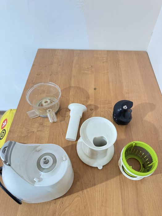 Соковыжималка Moulinex