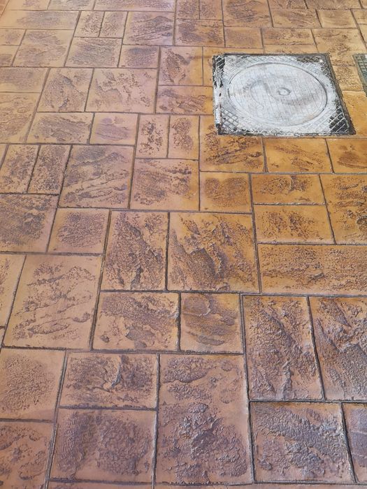 Beton amprentat elicopterizat pavaj pavele tencuială decorativa ieftin amenajări terase curți lac întreținere piatra construcții șapă, rigole teren