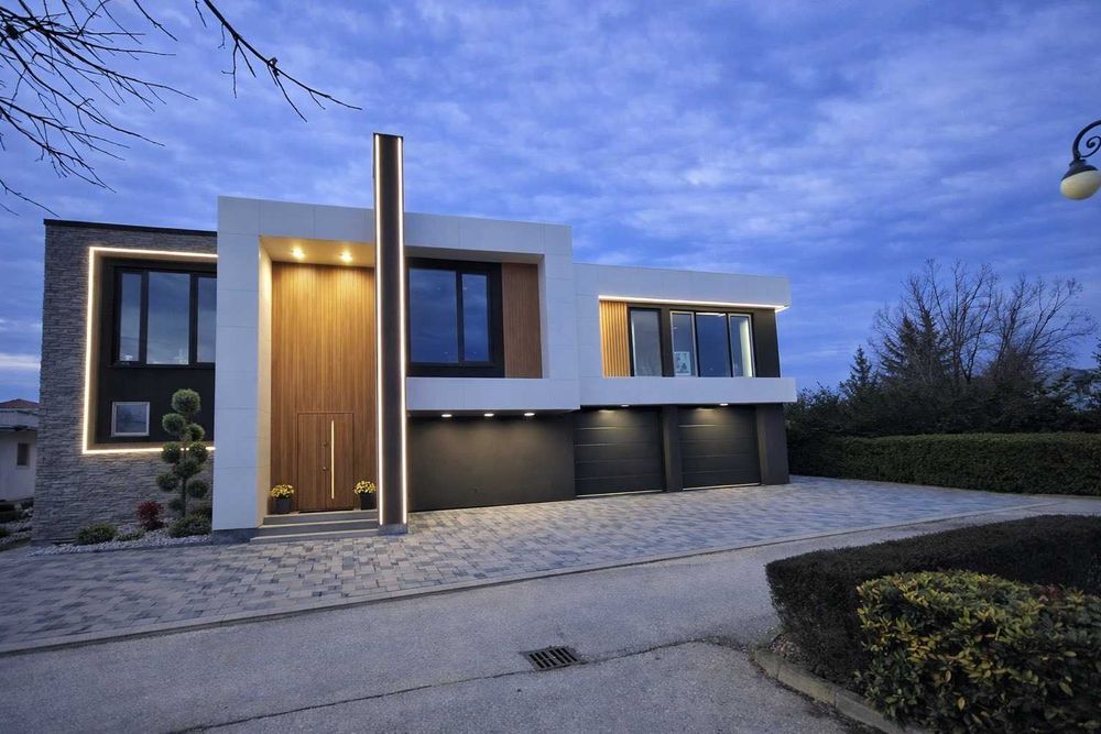 Луксозна къща в затворен комплекс до Пловдив