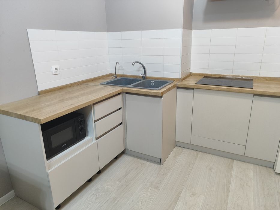 Продам кухонную мебель