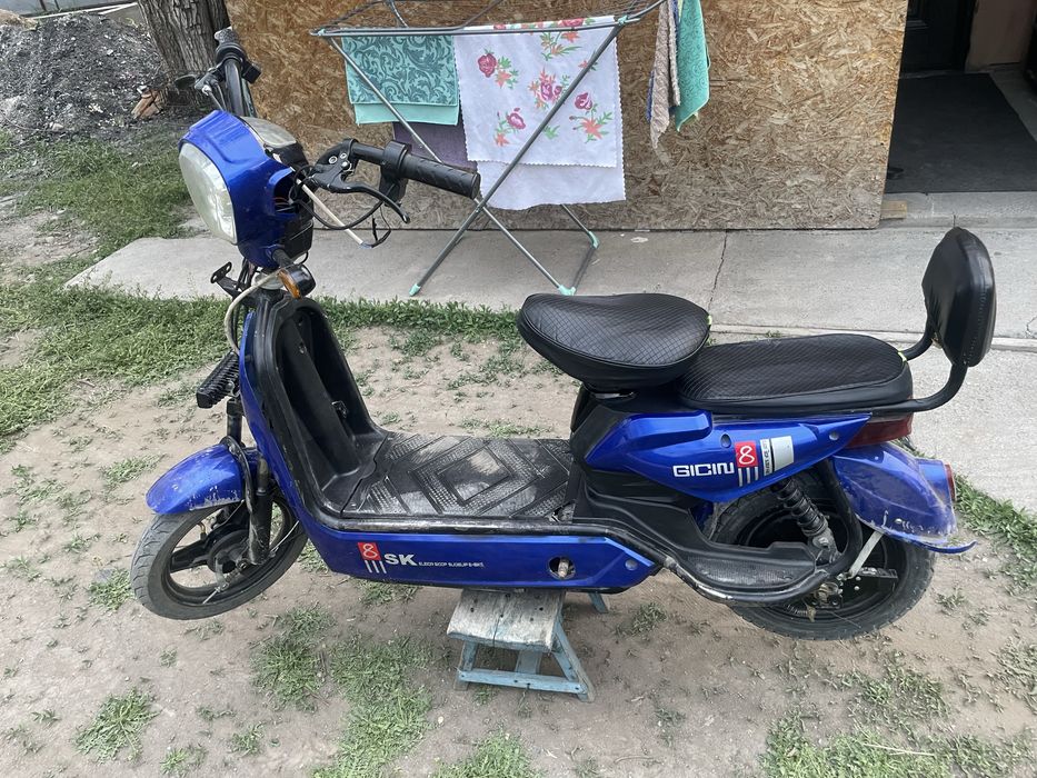Продам электровелик ск8