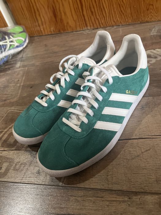 Продавам Adidas Galleze 45 1/3 номер