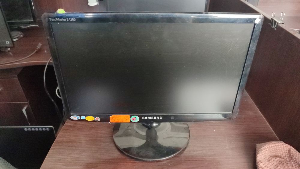 Монитор марка Samsung Lg Loc Benq