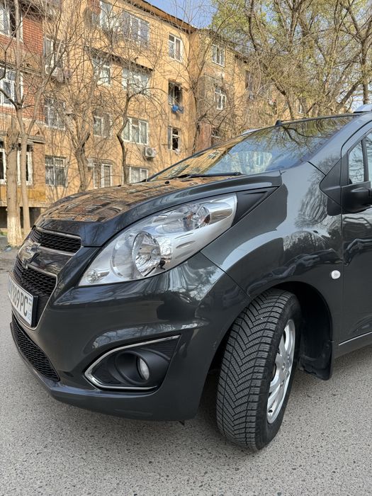 Продаётся Chevrolet Spark AT