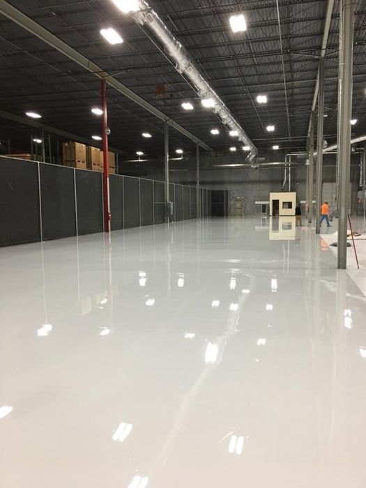 Эпоксидный наливной пол под ключ