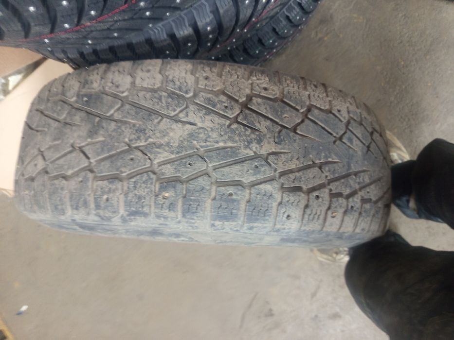Продам шины 265/75/16