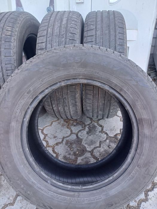Шины летние 235/68р 17