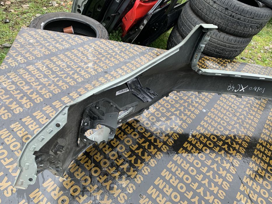 Броня Volvo XC40