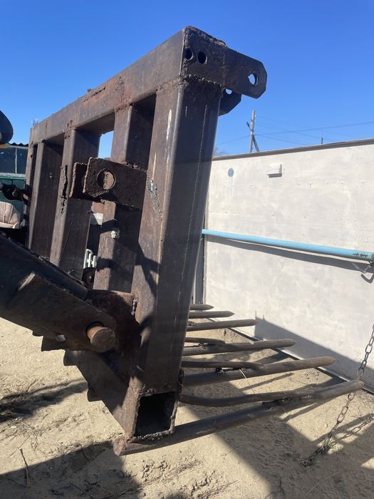 Вилы трактора , Трактордын ашасы