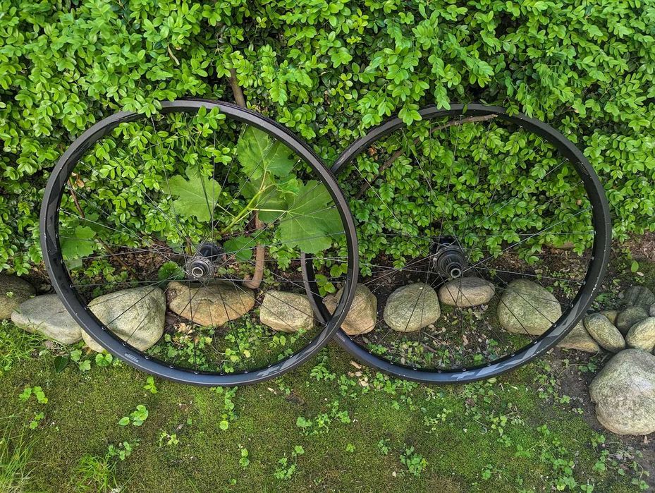 Капли 27.5+ 35мм Giant AM , Tubeless ready