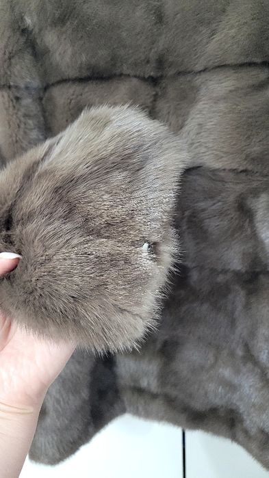 Продам шубу натуральный норка