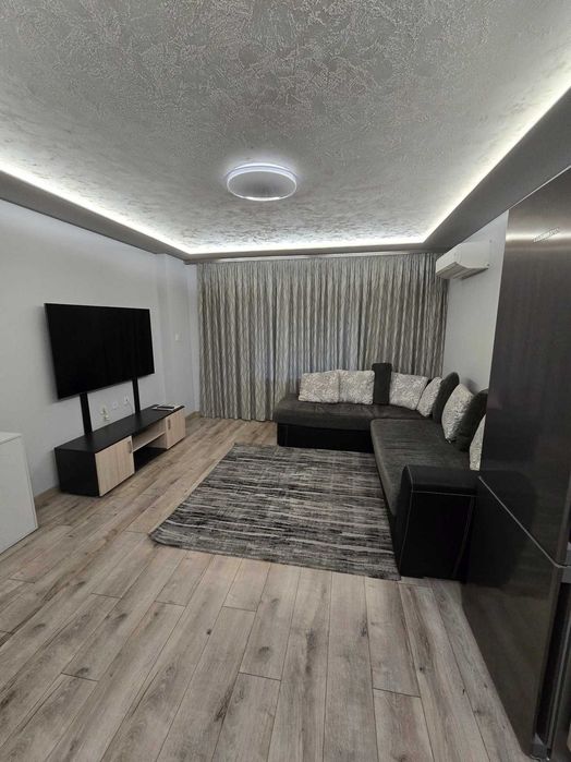 Продава се Тристаен апартамент в Пловдив, Тракия - 85 кв.м за 834 €/кв.м - Снимка #4