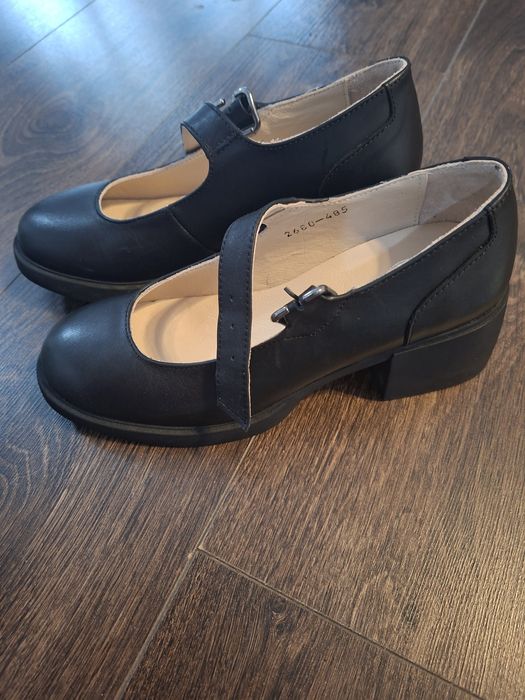 Pantofi piele naturala 36