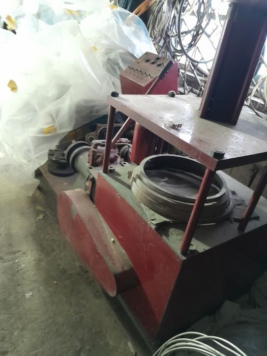 Для шиномонтажа продам