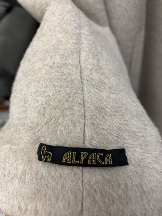 Пальто женскае Альпака!