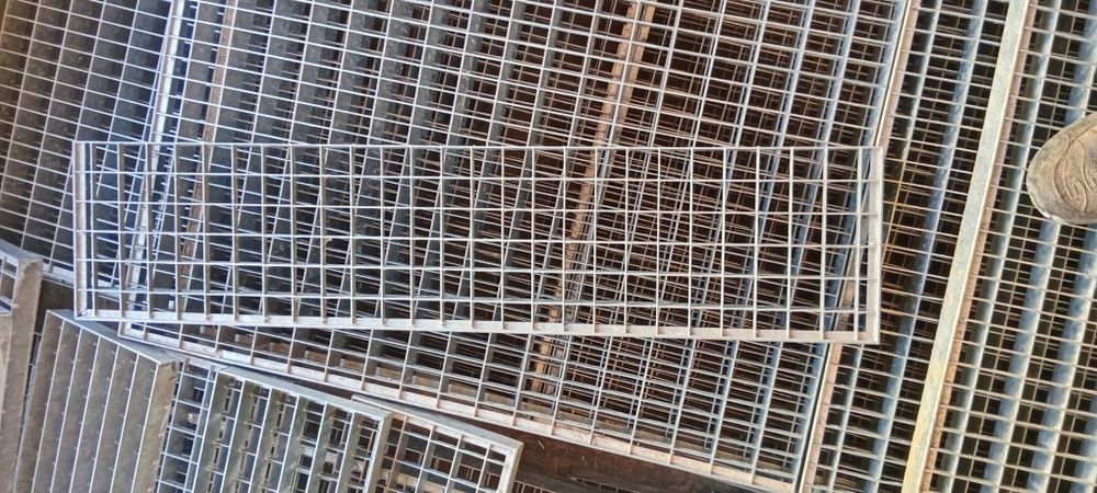 Vand treapta zincate