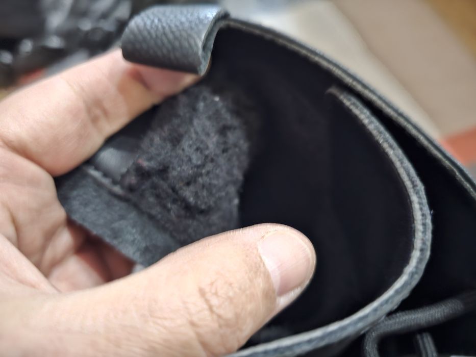 Продам ботинки зима весна