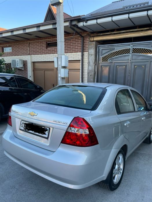Продается своя машина Chevrolet Nexia 3 silver