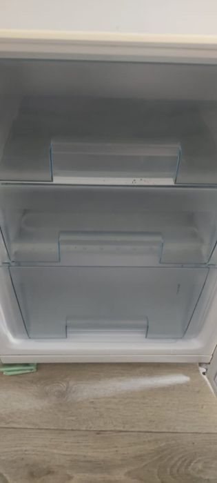 Холодильник Samsung