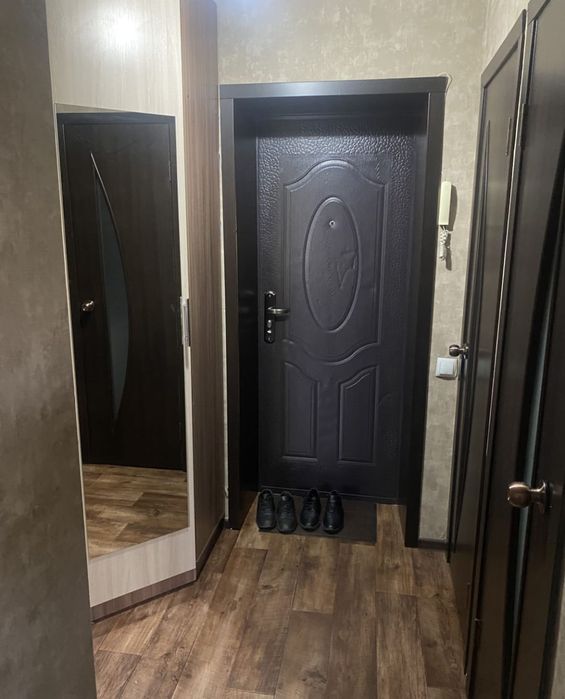 2 ком кв. Командированным.,180+