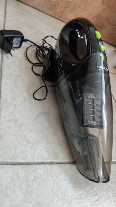 Ръчна прахосмукачка Sencor