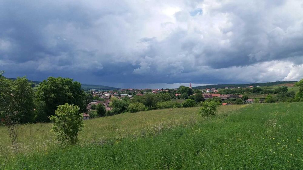 teren intravilan suprafata mare