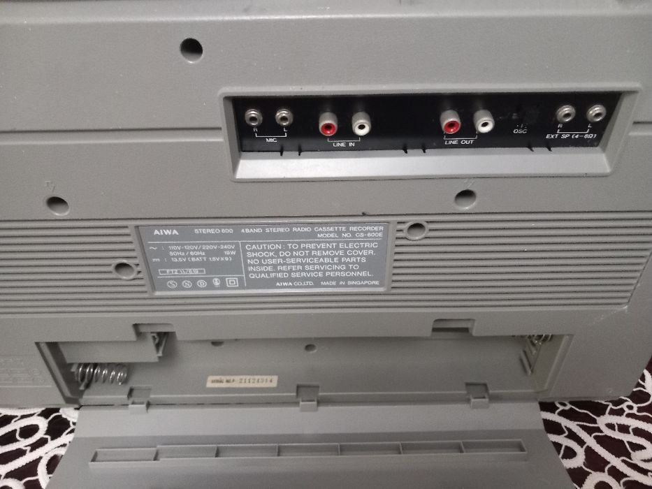 Vand/schimb Radio casetofon Aiwa CS-600