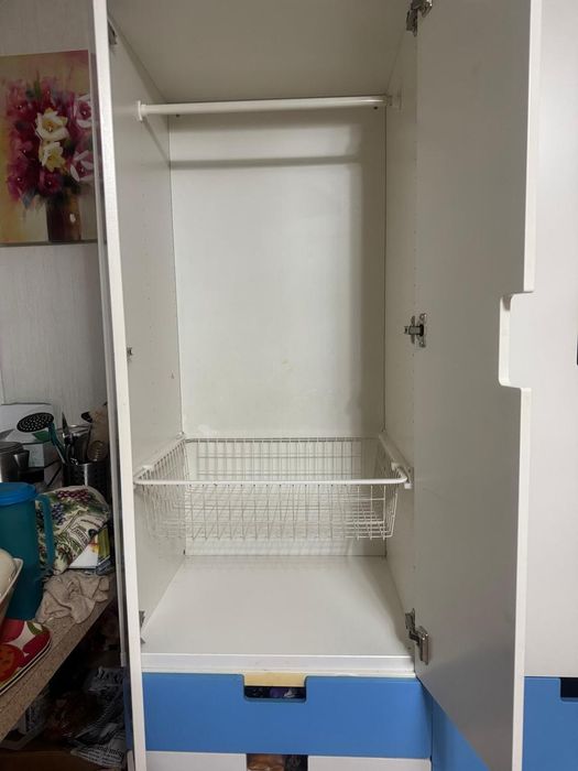 Продам 2 шкафчика