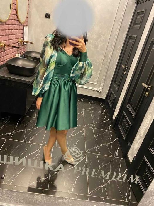 Продам! платья Натуральный, итальянский ткань.