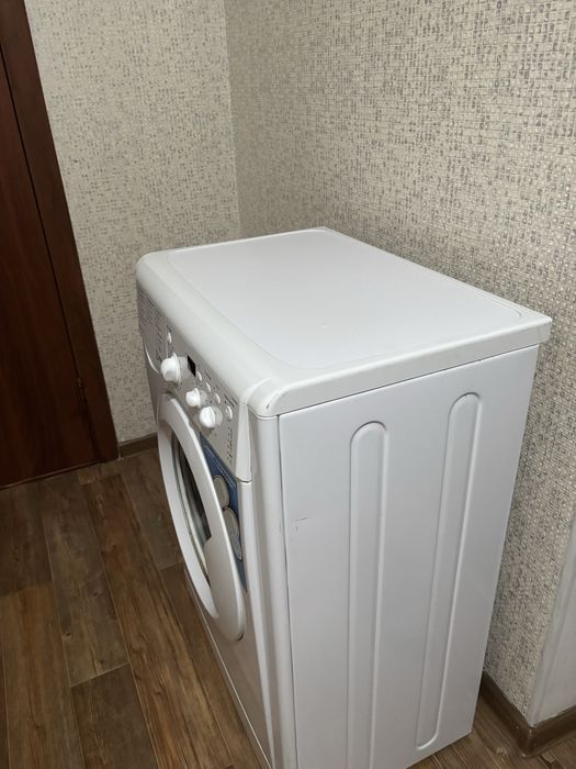 Стиральная машина Indesit