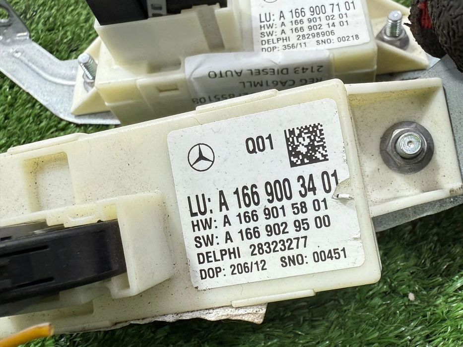 MODUL CONTROL LUMINI (2 BUC.) MERCEDES BENZ C250 C204 W204 CDI 2.2 DIESEL 2012 2008-2014 MERCEDES BENZ C220 C204 W204 CDI C-CLASS COUPE 2.2 DIESEL 2013 2008-2014 COD OEM A1669007101 A1669003401