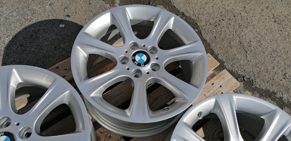 17 цола 5 х 120 мм БМВ Ф30 / Ф32 - Като НОВИ !