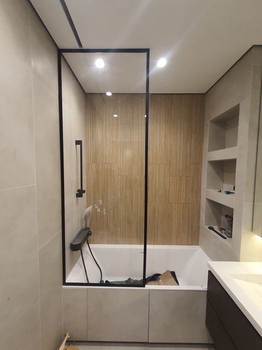 Перегородка на ванну