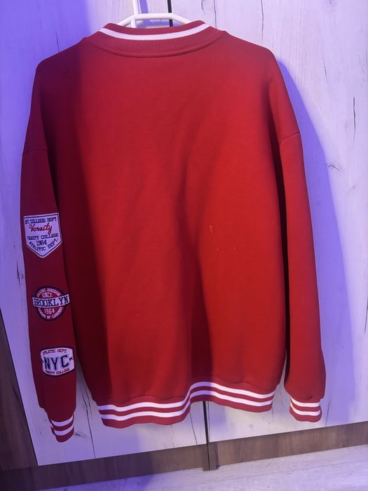 Красный бомбер унисекс