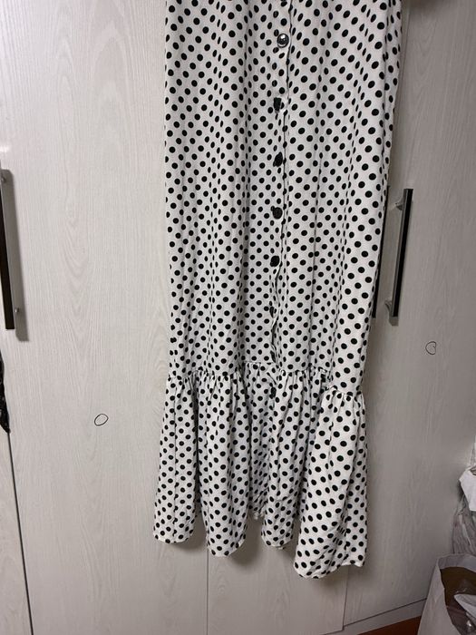 Платье горошка длинная