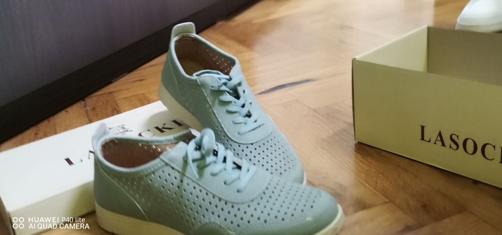 Обувки  естествена кожа - lc waikiki всеки чифт по 25лв.