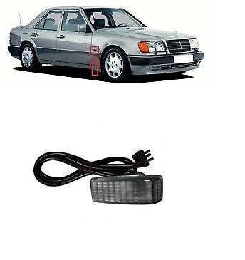 Lampa semnalizare aripa Mercedes Clasa E W124 (Sedan/Coupe/Cabrio/Combi) 12.1984-06.1993 Clasa S (W140) 1991-09.1998 Clasa C (W202) 03.93-03.1997 190 (W201) 10.1982-08.1993 TYC partea Dreapta/ Stanga