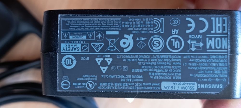 Încărcătoare laptop HP, Lenovo, Samsung