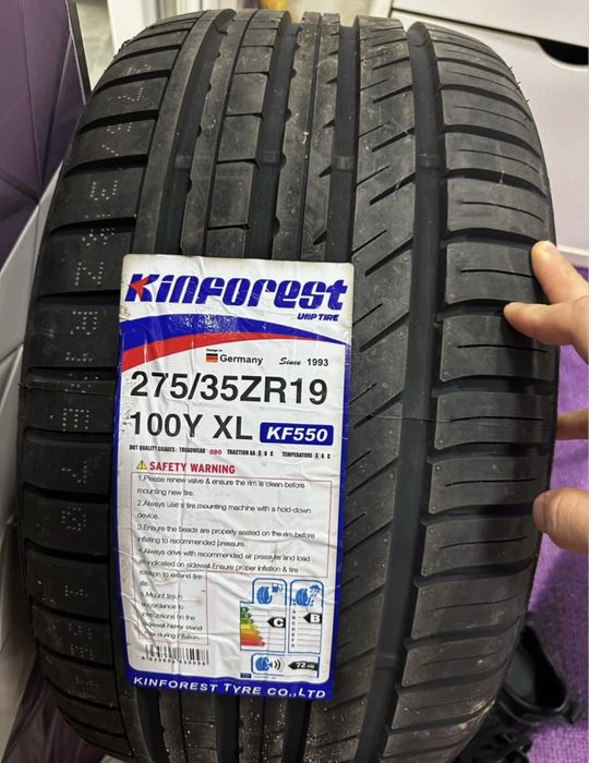 2 anvelope 275/35/19