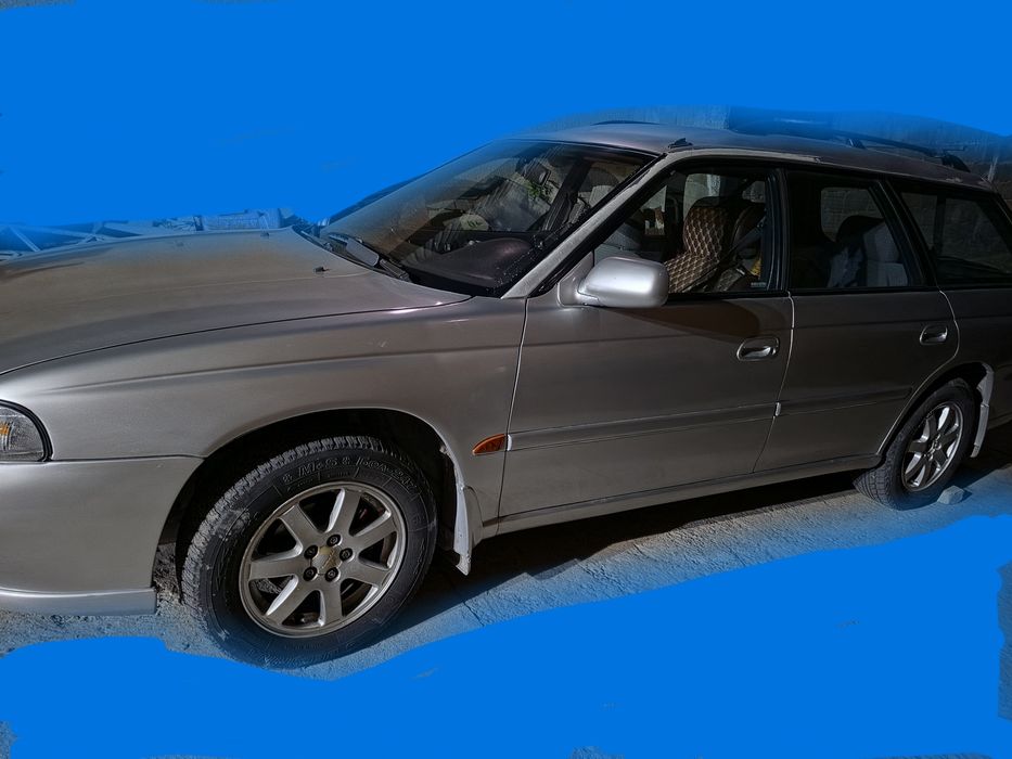 Субару легаси-машина уроган