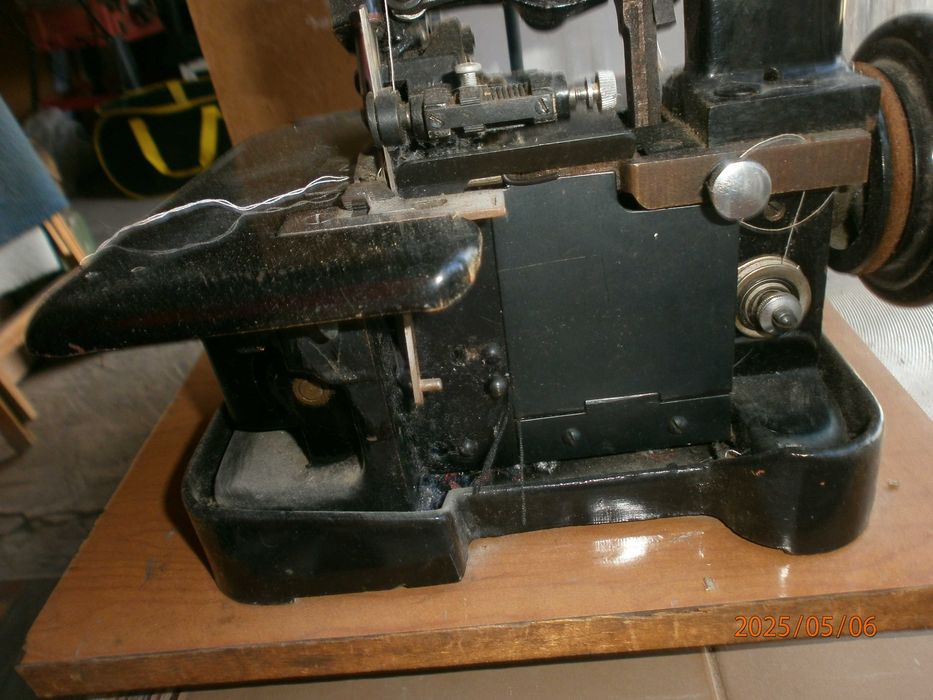 Триконечен оверлог