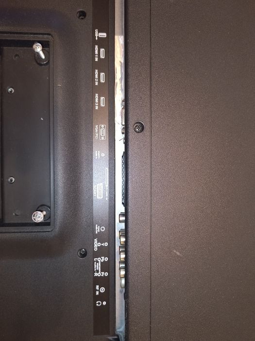 Телевизор 40" ALBA