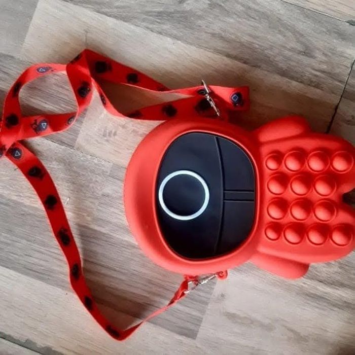 Играчки Squid game/Светещи маски/Костюм/Ключодържател/Маски